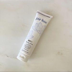 Purlisse Blue Lotus Cleansing Milk